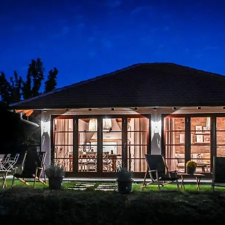 - Kuca Za Odmor * Bukovik